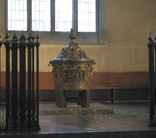 imk_8562_m.jpg