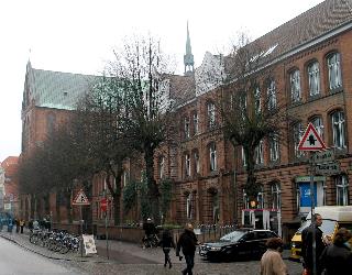 imk_8884_m.jpg