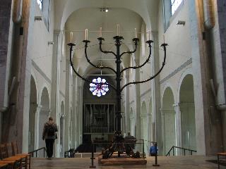 imm_1901_m.jpg