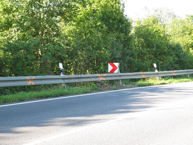 imn_1619_g.jpg